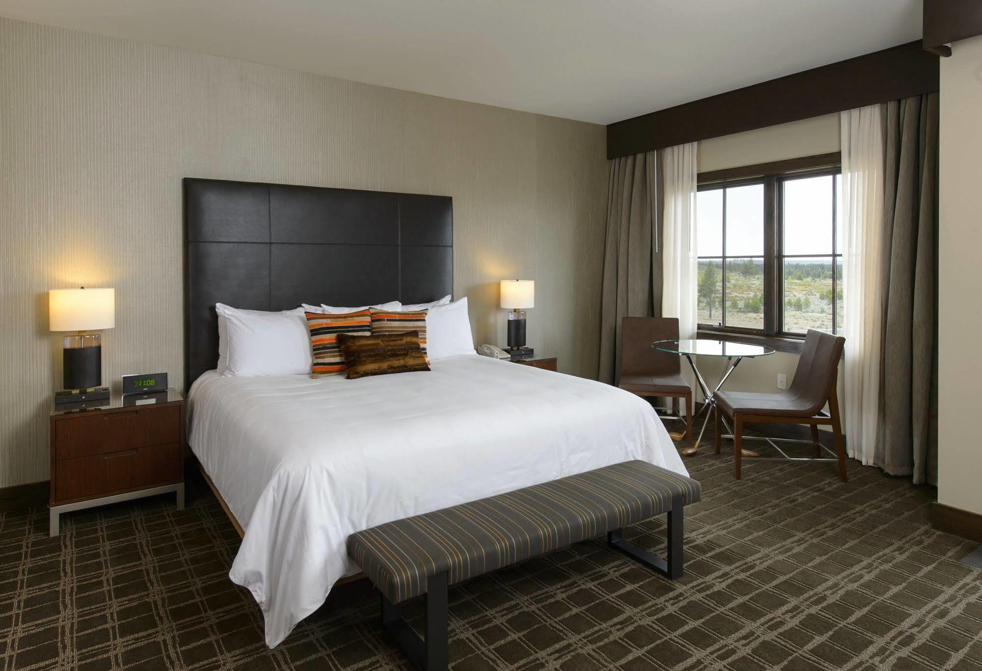 Tetherow Hotel Deschutes River Woods Dış mekan fotoğraf