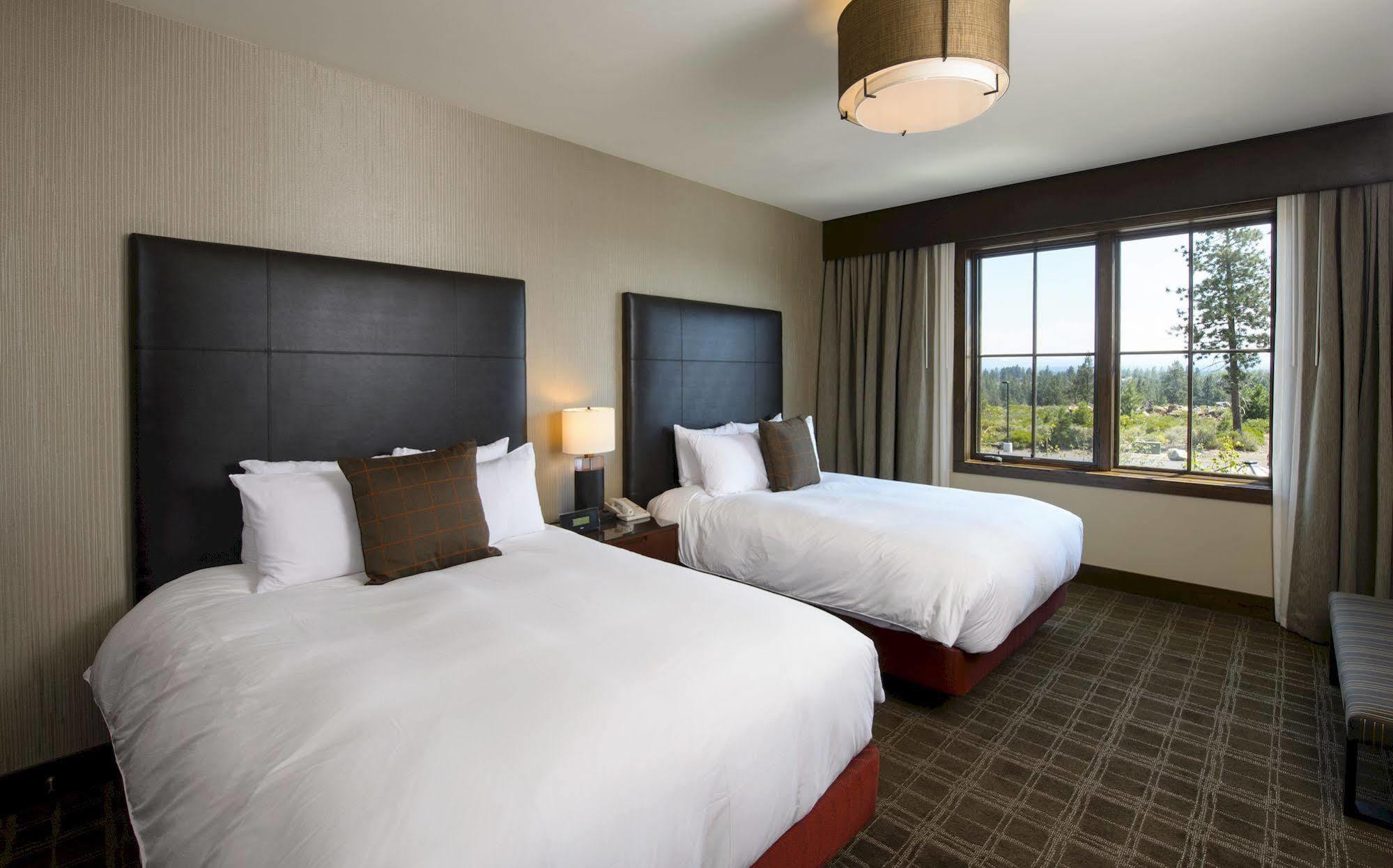 Tetherow Hotel Deschutes River Woods Dış mekan fotoğraf